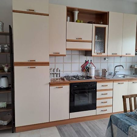Appartamento Rossana - Luni Marinella di Sarzana Εξωτερικό φωτογραφία
